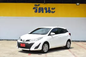 2017 Toyota YARIS 1.2 E ออโต้ รถเก๋ง 5ประตู 🔥ผ่อนเพียง 5,900 บาท 