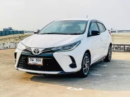 🔥 Toyota Yaris 1.2 Sport ซื้อรถผ่านไลน์ รับฟรีบัตรเติมน้ำมัน