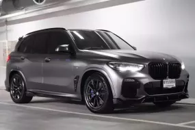 2020 BMW X5 3.0 xDrive30d M Sport SUV ของแต่งตรงรุ่นจัดเต็มมูลค่า 3xx,xxx บาท