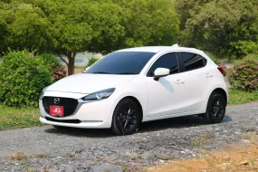 2021 Mazda 2 1.3 S Sports รถเก๋ง 5 ประตู 