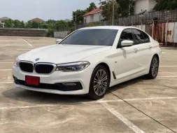 2018 BMW 520d 2.0 Sport รถเก๋ง 4 ประตู ออกรถง่าย รถสวยไมล์แท้ 