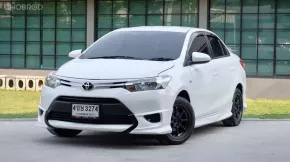 2014 Toyota VIOS 1.5 J รถเก๋ง 4 ประตู แมกซ์ยางเบิกใหม่ปี 24 ชุดแต่งสเกิร์ตเบิกใหม่รอบคัน