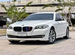 2013 BMW SERIES 5, 520i รถสวย พวงมาลัย multifunction เครื่อง เกียร์สมบูรณ์พร้อมใช้งาน