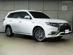 2021 Mitsubishi Outlander PHEV 2.4 GT Premium 4WD AT ไมล์เเท้ 3หมื่น มีรับประกันจาก Mitsubishi B8373