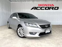 สายผู้บริหาร  Honda ACCORD 2.0 EL i-VTEC รถเก๋ง 4 ประตู 