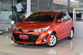 Toyota YARIS 1.2 G ปี 2018 สวยสภาพป้ายแดง ไมล์แท้ 5*,***โล ไม่เคยติดแก๊สแน่นอน รถมือเดียว ฟรีดาวน์