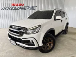 รถครอบครัว  Isuzu MU-X 1.9 The ONYX SUV ออกรถฟรีดาวน์