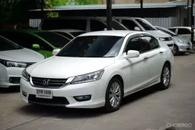 2013 Honda ACCORD 2.0 EL i-VTEC รถเก๋ง 4 ประตู 