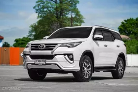 New !! TOYOTA FORTUNER 2.4 V ปี 2017 รถมือเดียวป้ายแดง สภาพสวยมากๆ 