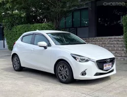 2018 MAZDA 2 HIGHPLUS รถมือเดียวออกป้ายแดง รถวิ่งน้อย เข้าศูนย์ทุกระยะ ไม่เคยมีอุบัติเหตุครับ