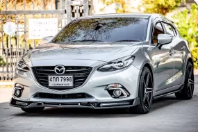 2015 Mazda 3 2.0 S Sports รถเก๋ง 5 ประตู 