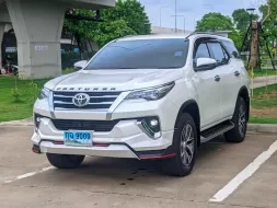 2019 Toyota Fortuner 2.4 V 4WD SUV รถบ้านมือเดียว ไมล์น้อย เจ้าของขายเอง 