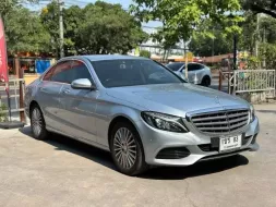 Mercedes-Benz C180 1.6 Exclusive รถเก๋ง 4 ประตู 