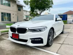 2019 BMW 530e 2.0 M Sport รถเก๋ง 4 ประตู รถสภาพดี มีประกัน ไมล์น้อย มือเดียว เจ้าของขายเอง 