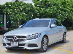 2016 Mercedes-Benz C350e 2.0 e Avantgarde Plug-in Hybrid รถเก๋ง 4 ประตู รถบ้านแท้ ไมล์น้อย 