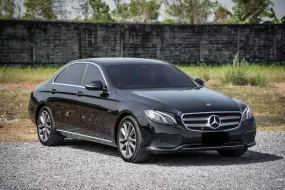 2019 Mercedes-Benz E350e 2.0 e Avantgarde รถเก๋ง 4 ประตู 