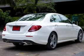 2019 Mercedes-Benz E350e 2.0 e AMG Dynamic รถเก๋ง 4 ประตู 