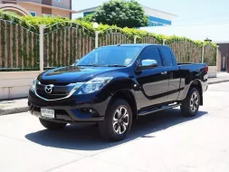 MAZDA BT-50 PRO FREESTYLE CAB 2.2 Hi-Racer (MNC) ปี 2017 เกียร์MANUAL 6 SPEED สภาพนางฟ้า 