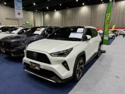 2023 Toyota Yaris Cross 1.5 HEV PREMIUM LUXURY SUV 