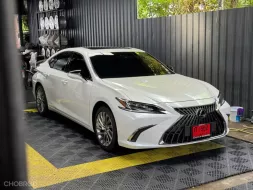 2019 Lexus ES300h 2.5 Grand Luxury รถเก๋ง 4 ประตู รถสภาพดี มีประกัน ไมล์แท้ มือเดียวป้ายแดง 