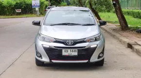 2020 Toyota YARIS 1.2 High รถเก๋ง 4 ประตู 