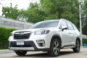 2021 Subaru Forester 2.0 i-S EyeSight SUV รถบ้าน เจ้าของขายเอง