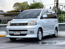 2002 TOYOTA VOXY, 2.0 โฉม ปี02-08 สีเทา เครื่องยนต์เบนซินล้วน