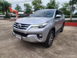 TOYOTA FORTUNER 2.8 V 4WD ปี 2016 -5กภ-4063-