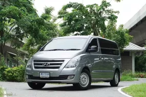 2017 Hyundai H-1 2.5 Touring   รถสวย