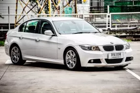 2012 BMW 318i 2.0 SE รถเก๋ง 4 ประตู  สวยๆ พร้อมใช้งาน