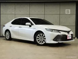 2019 Toyota Camry 2.5 Hybrid Premium Sedan AT ไมล์เเท้ TOPสุด มีรับประกันจาก TOYOTA ครับ B4037