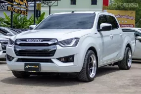 2022 Isuzu Dmax Cab4 1.9 Z M/T รถสวยสภาพพร้อมใช้งาน สภาพใหม่กริป 