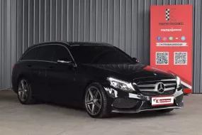 Benz C300 2.1 W205 HYBRID AMG Dynamic 2015 รถบ้านมือเดียวใช้งานน้อยไมลืเพียง 1.3 แสนกว่าโล 