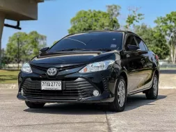 2017 Toyota VIOS 1.5 E รถเก๋ง 4 ประตู 