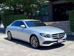 2018 BENZ E CLASS W213รถมือเดียว รถวิ่งน้อย เข้าศูนย์ทุกระยะ ไม่เคยมีอุบัติเหตุ วารันตีศูนย์ยังเหลือ