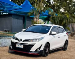 2018 Toyota YARIS 1.2 G รถเก๋ง 5 ประตู 