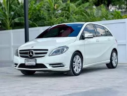 2013 Mercedes-Benz B180 1.6 Sports รถเก๋ง 5 ประตู รถบ้านมือเดียว 