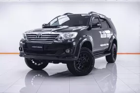 1C179 TOYOTA FORTUNER 3.0 V 4WD AT 2013