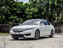 2016 Honda ACCORD 2.0 E i-VTEC ราคาเร้าใจ รถสวยมือเดียว