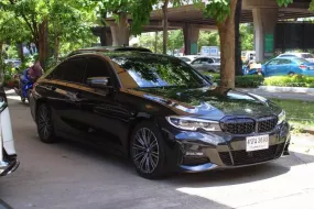 2020 BMW 320d 2.0 M Sport รถเก๋ง 4 ประตู ออกรถง่าย รถสวย ไมล์แท้ มือเดียว 