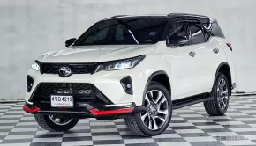 TOYOTA LEGENDER 2.8 V 2 WD เกียร์ออโต้ ปี 2021