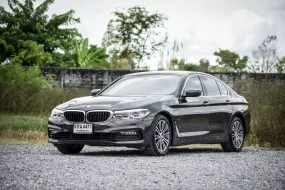 🔥 New Arrival รถบ้านมืเดียว ประหยัดด้วยเครื่องยนต์ E-Drive 2018 BMW 530e 2.0 Highline