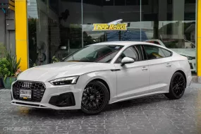 2021 Audi A5 รถเก๋ง 4 ประตู 