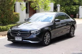 2022 Mercedes-Benz E300e 2.0 e AMG Dynamic รถเก๋ง 4 ประตู 