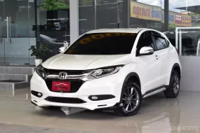 Honda HR-V 1.8 E ปี 2015 รถบ้านมือเดียว ใช้น้อยเข้าศูนย์ตลอด สวยเดิมทั้งคัน ยางดอกเต็ม ออกรถ0บาท