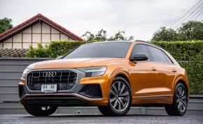 2019 Audi Q8 3.0 55 TFSI quattro S line 4WD SUV รถบ้านมือเดียว ไมล์น้อย 