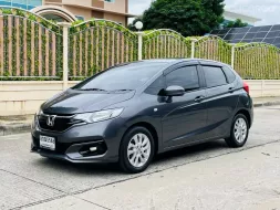 2018 Honda JAZZ 1.5 V+ i-VTEC ฟรีดาวน์ ผ่อนเริ่มต้น 7,XXX.-