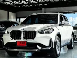 2023 BMW X1 1.5 sDrive18i รถเก๋ง 5 ประตู รถบ้านแท้ ไมล์น้อย มือเดียวป้ายแดง 