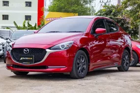 2020 Mazda 2 1.3 S Leather Sedan คันนี้รถสวยสภาพเหมือนรถใหม่ ไม่แตกต่างป้ายแดง