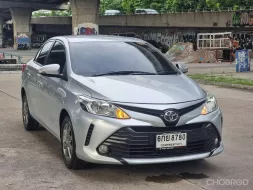 2017 Toyota VIOS 1.5 E รถเก๋ง 4 ประตู ฟรีดาวน์